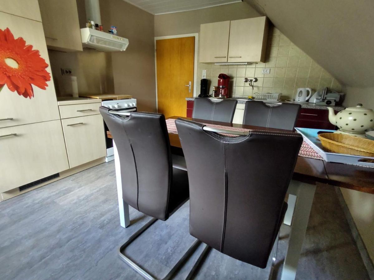 Die Ferienwohnung Lindenhof ツェル・アン・デル・モーゼル エクステリア 写真